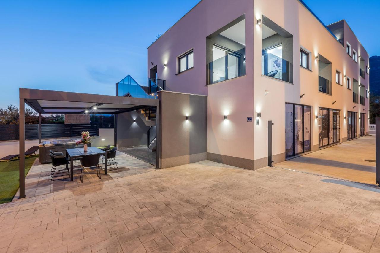 Luxury Apartments Katarina Kaštela Esterno foto