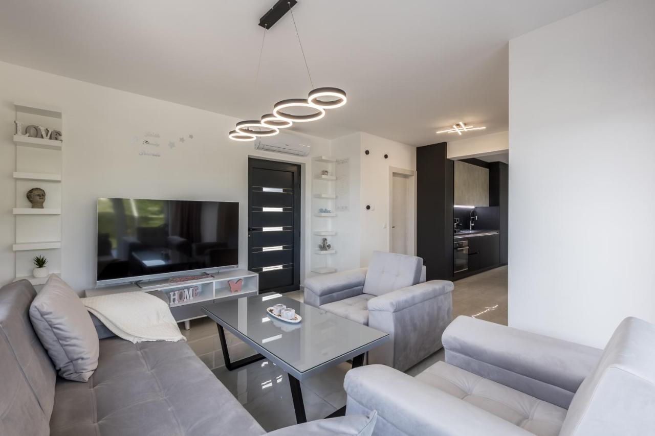 Luxury Apartments Katarina Kaštela Esterno foto