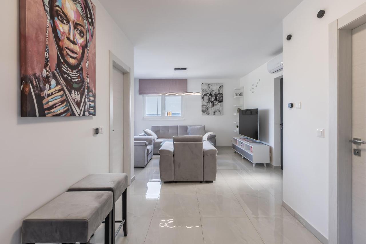 Luxury Apartments Katarina Kaštela Esterno foto