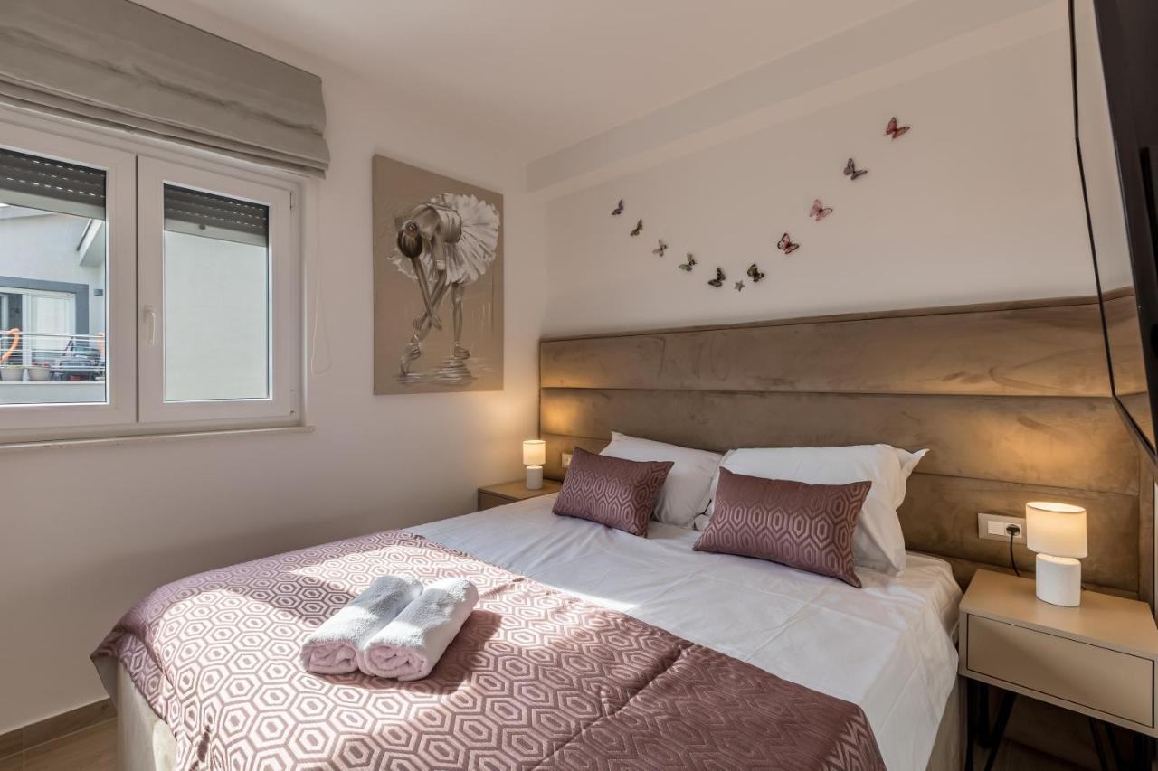 Luxury Apartments Katarina Kaštela Esterno foto